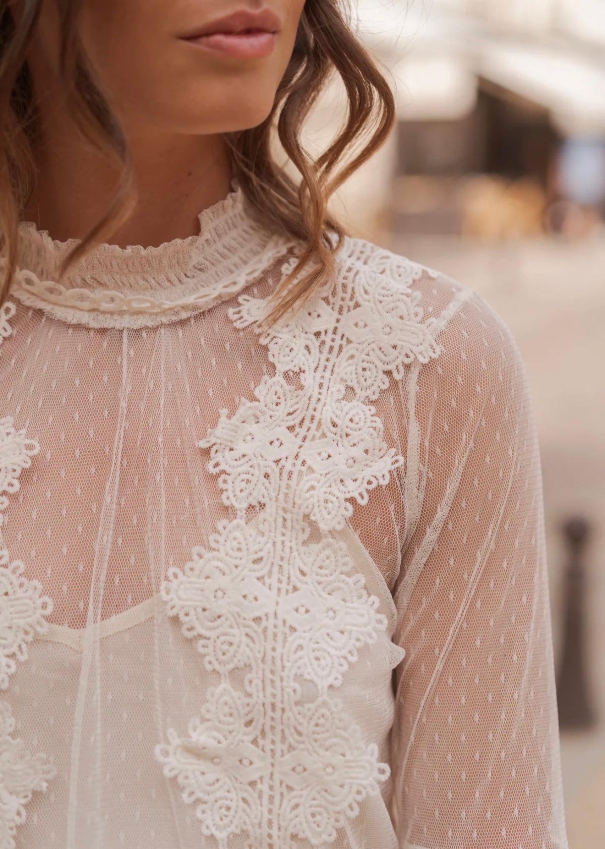 Camisa Dúo de plumeti y encaje blanca