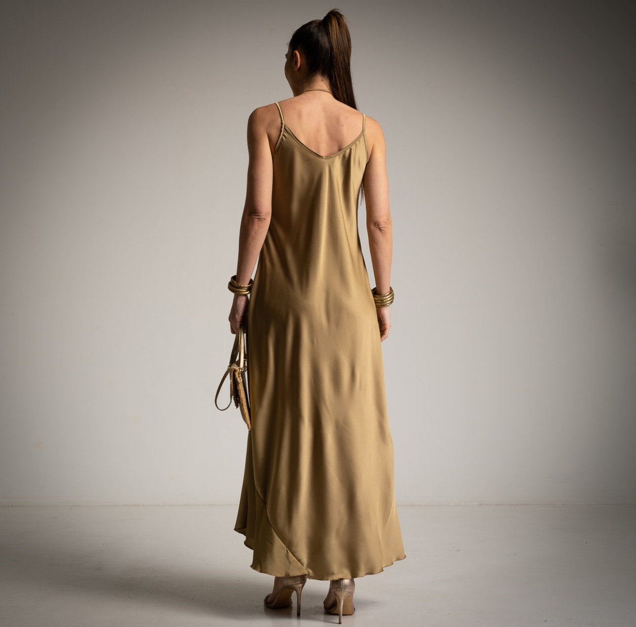 Vestido Glam Dorado