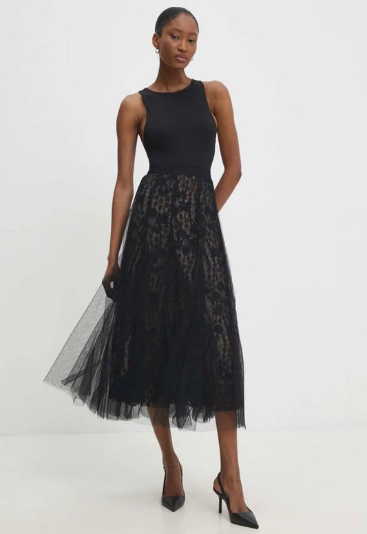 Falda triple capa Francesa