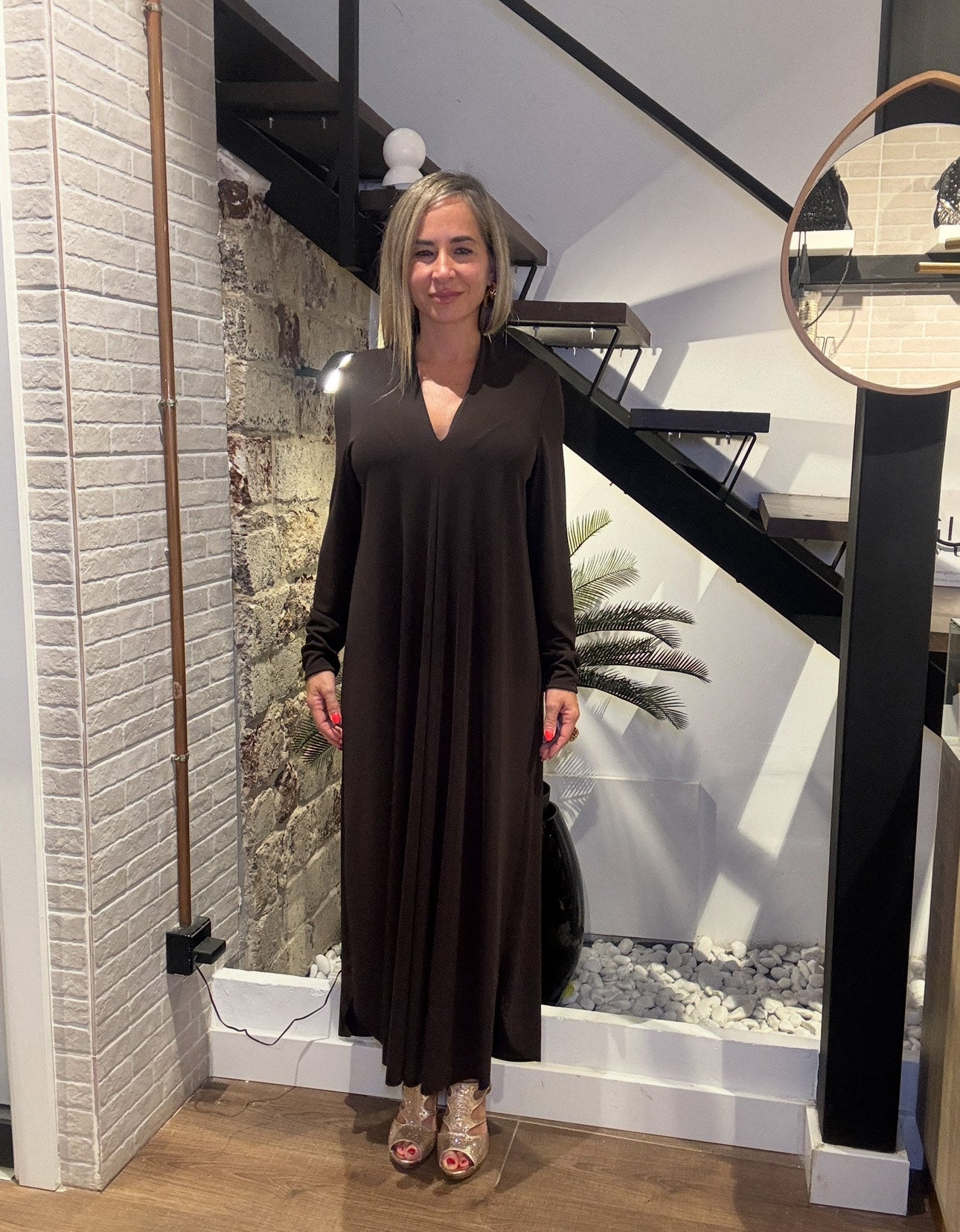 Vestido Esencial marrón chocolate