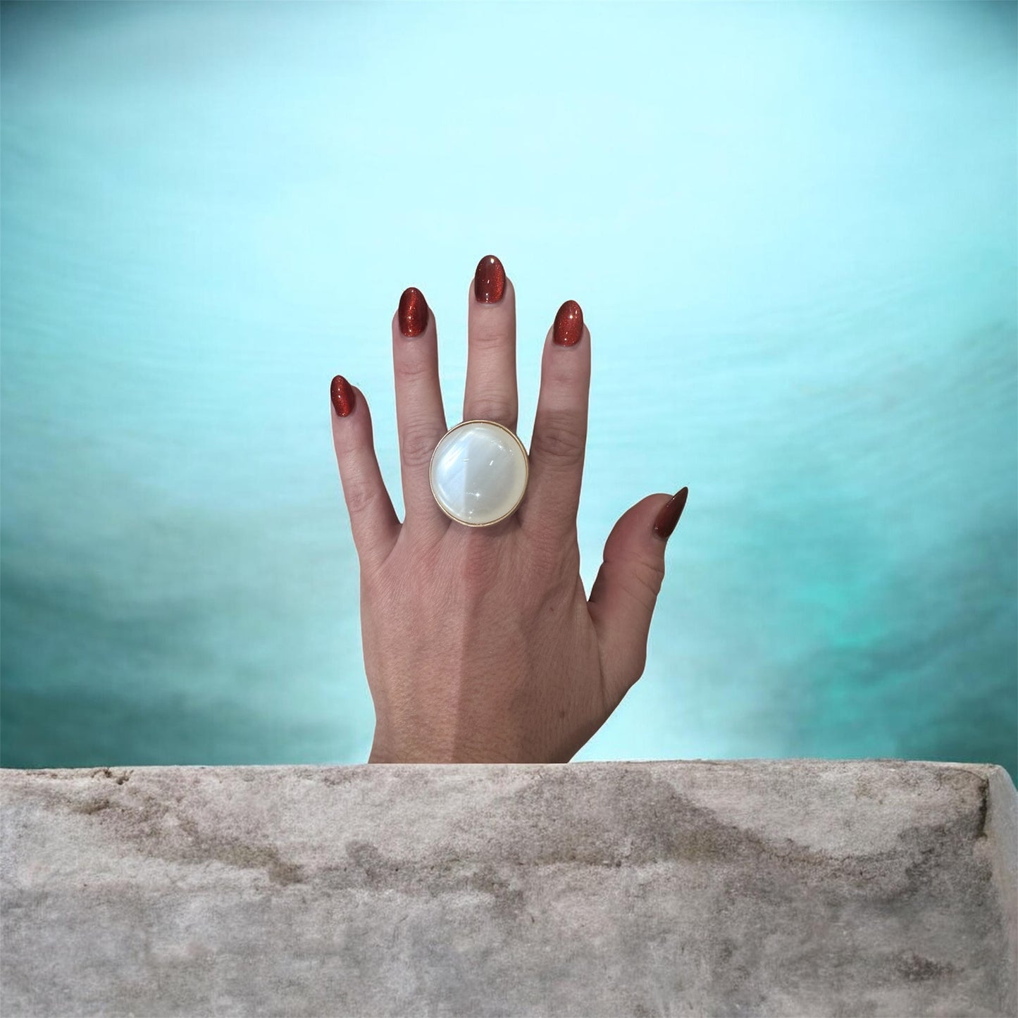 Anillo redondo blanco
