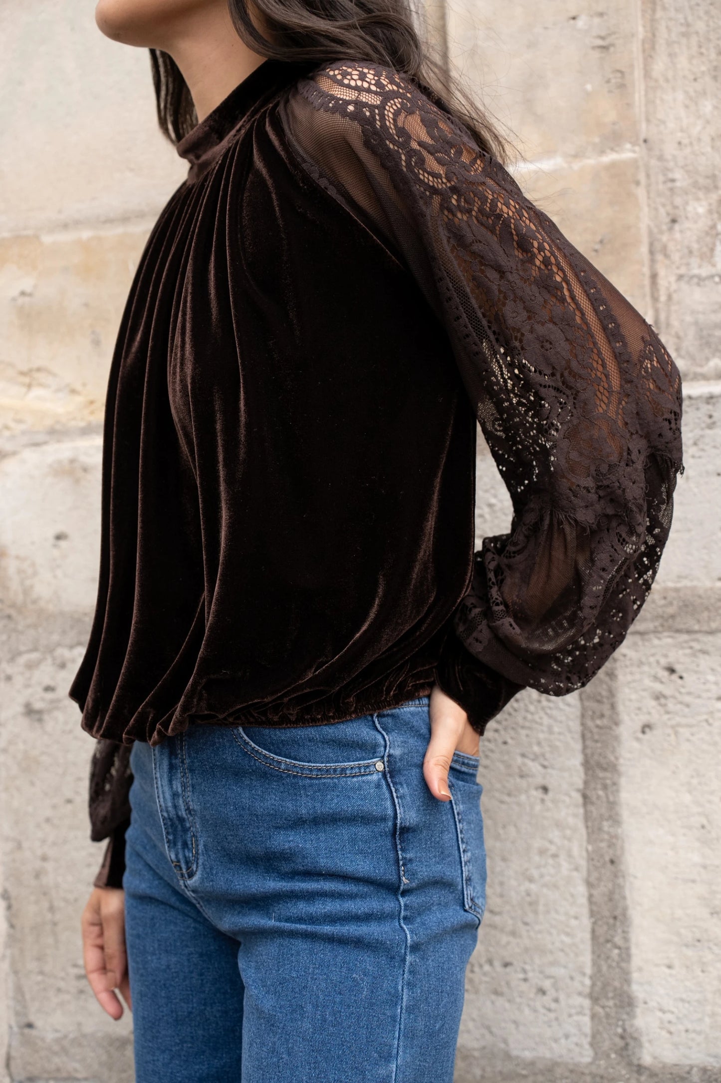 Camisa terciopelo con bordado en Manga marrón